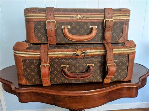 louis vuitton vintage luggage set|authentic Louis Vuitton luggage.